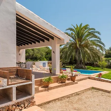 Villa Can Delfín - *